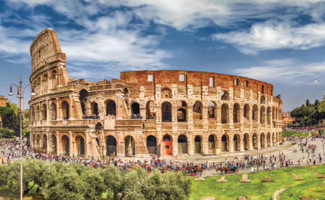 » Country Heritage Tours Roman Colosseum exterior shot